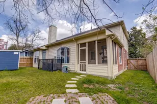 2811 Princeton St, Houston, TX 77009 - Photo 33