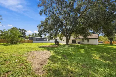 500 E Davitt Street, Eagle Lake, TX 77434 - Photo 29