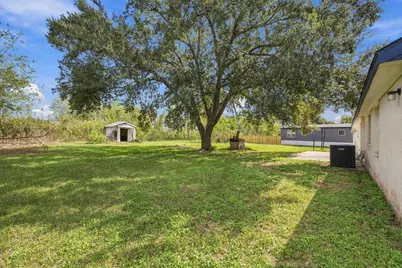 500 E Davitt Street, Eagle Lake, TX 77434 - Photo 31