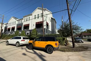 703 Bringhurst St, Houston, TX 77020 - Photo 9