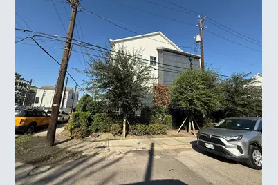 703 Bringhurst Street, Houston, TX 77020 - Photo 13