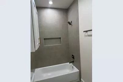 8318 Brandon Street, Houston, TX 77051 - Photo 33