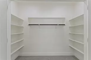 8318 Brandon St, Houston, TX 77051 - Photo 27