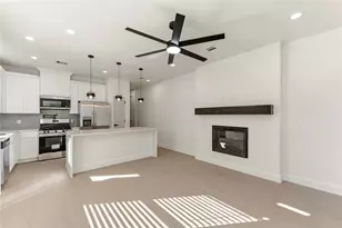 8318 Brandon St, Houston, TX 77051 - Photo 15