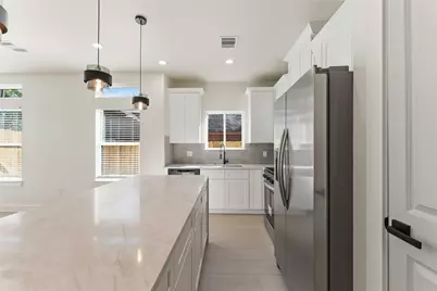 8318 Brandon Street, Houston, TX 77051 - Photo 17