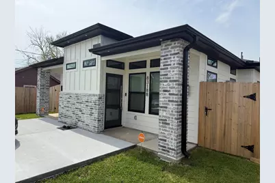 8318 Brandon Street, Houston, TX 77051 - Photo 5