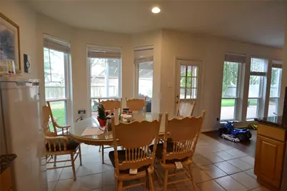 12110 Laurel Court, Stafford, TX 77477 - Photo 15
