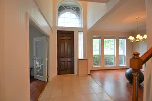 12110 Laurel Ct, Stafford, TX 77477 - Photo 3
