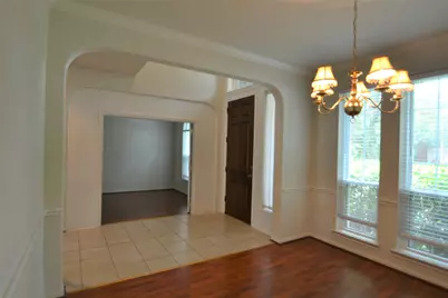 12110 Laurel Court, Stafford, TX 77477 - Photo 7