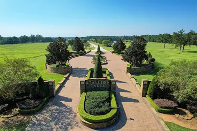 2044 Stallion Lakes Avenue, Hockley, TX 77447 - Photo 7
