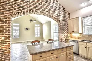 3590 Prescott Dr, Beaumont, TX 77706 - Photo 5