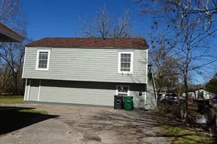 8149 Easton St, Houston, TX 77017 - Photo 11