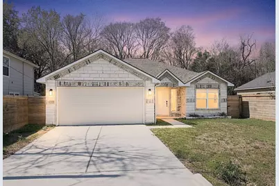 8125 Sunnyhill Street, Houston, TX 77088 - Photo 1