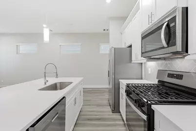 11 Wellford Street #B, Houston, TX 77022 - Photo 19