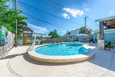 6513 Golf Crest Drive, Galveston, TX 77551 - Photo 37