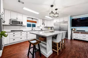 6513 Golfcrest Dr, Galveston, TX 77551 - Photo 15