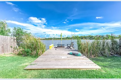 6513 Golf Crest Drive, Galveston, TX 77551 - Photo 39