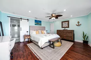 6513 Golfcrest Dr, Galveston, TX 77551 - Photo 19