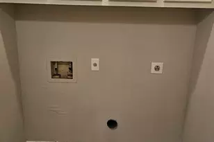 11507 Nobility Dr, Houston, TX 77477 - Photo 9