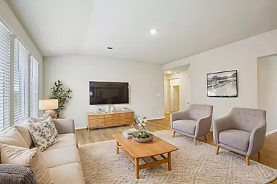 29011 Farmhouse Estates Drive, Waller, TX 77484 - Photo 7