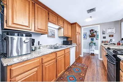 2119 Strand, Galveston, TX 77550 - Photo 21