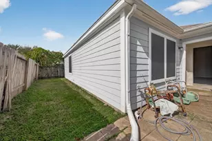 12811 Lodenbriar Dr, Houston, TX 77072 - Photo 19