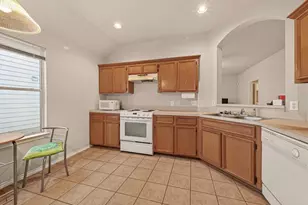 12811 Lodenbriar Dr, Houston, TX 77072 - Photo 11