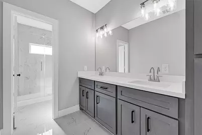 4802 Tracemeadow Drive, Houston, TX 77066 - Photo 23