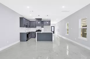 4802 Tracemeadow Dr, Houston, TX 77066 - Photo 9