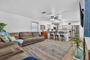 117 Horseshoe Lake Dr W, Huntsville, TX 77320 - Photo 11