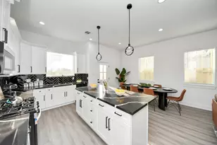 8533 Amadwe St, Houston, TX 77051 - Photo 15