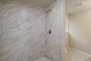 200 Scott St, Baytown, TX 77520 - Photo 13