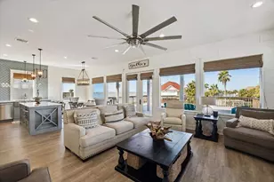 1534 Windsong Way, Tiki Island, TX 77554 - Photo 15