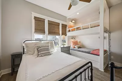 1534 Windsong Way, Tiki Island, TX 77554 - Photo 27