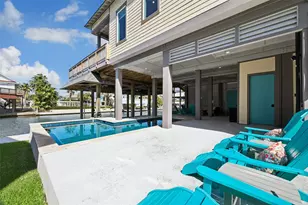 1534 Windsong Way, Tiki Island, TX 77554 - Photo 37