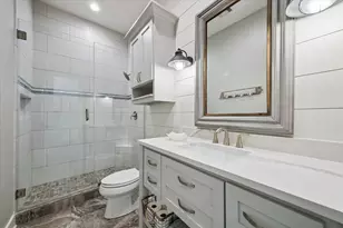 1534 Windsong Way, Tiki Island, TX 77554 - Photo 25