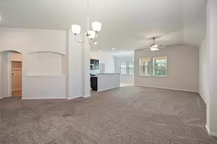 6502 Blimp Base Blvd, Hitchcock, TX 77563 - Photo 5