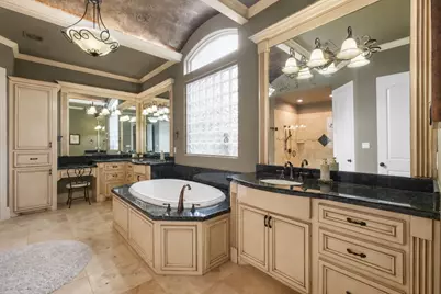 7810 Sunset Falls Court, Spring, TX 77379 - Photo 13