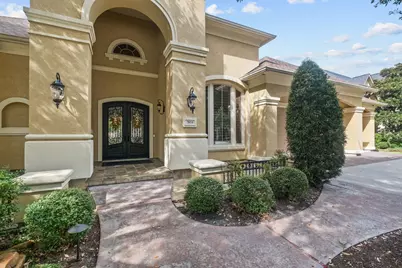 7810 Sunset Falls Court, Spring, TX 77379 - Photo 7