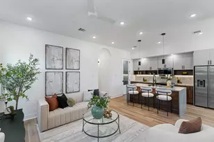 8318 Williamsdell St, Houston, TX 77088 - Photo 9