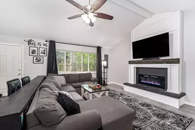 12215 Hillcroft Street, Houston, TX 77035 - Photo 9