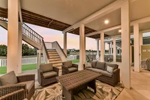 13602 Windlass Cir, Galveston, TX 77554 - Photo 33