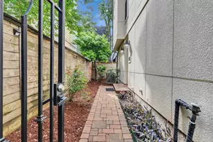 2309 Hadley St, Houston, TX 77003 - Photo 29