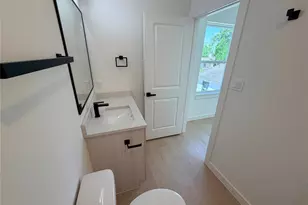 1031 North Ln, Houston, TX 77088 - Photo 7