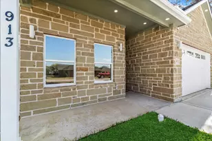 913 Santa Anna Ln, La Porte, TX 77571 - Photo 3