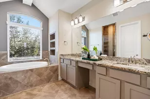 1752 Trinity Bend Dr, Houston, TX 77080 - Photo 25