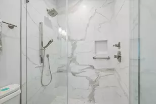 351 Lakeside Ln, Nassau Bay, TX 77058 - Photo 23