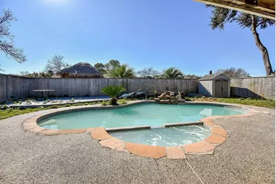 1918 Tulsa Street, Deer Park, TX 77536 - Photo 3