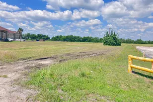 301 Sh 146, Texas City, TX 77591 - Photo 1