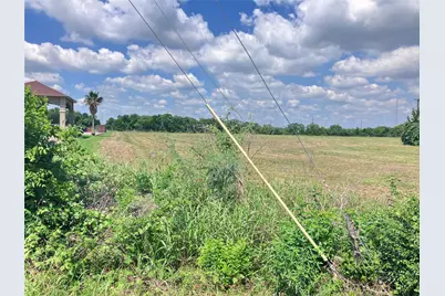 301 Sh 146, Texas City, TX 77591 - Photo 9